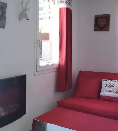 Appartement Sur Le Parc Des Ecrins Puy-Saint-Vincent Exterior photo